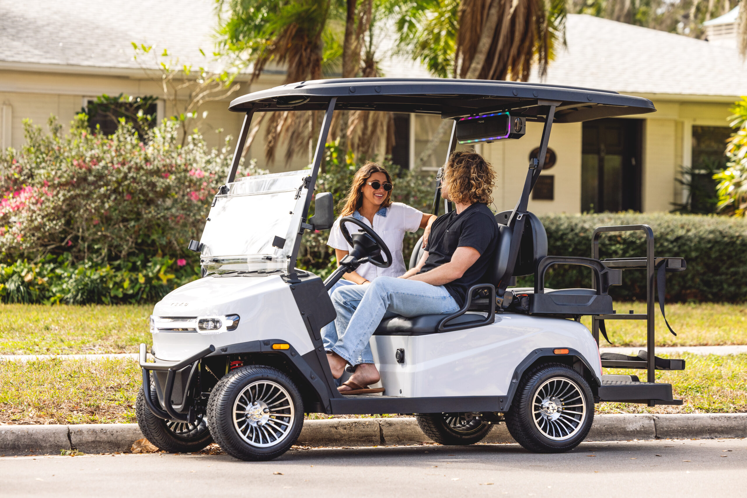 TEKO Triumph Golf Cart TEKO Triumph Golf Cart